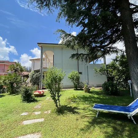 Adriana Di Argonautivacanze Daire Porto Azzurro